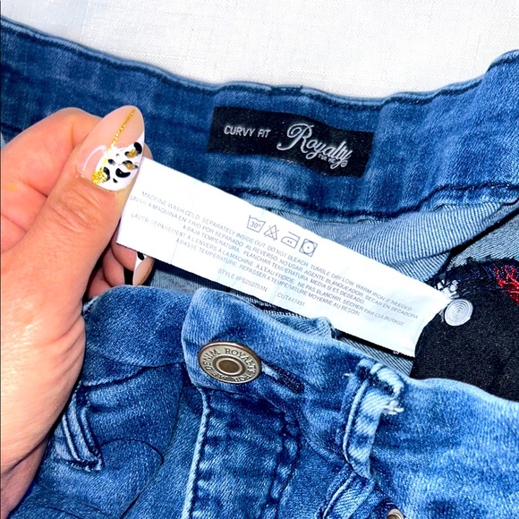 Royalty For Me Blue Jean Shorts High-Waisted Cuffed size 8 - Picture 4 of 8